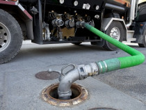 Drain Ninjas Ltd - try us for VACUUM LOADING - Forget your bucket and your trusty Dyson wet and dry. Professional vacuum loading removes unwanted liquid waste quickly and efficiently, giving you back a healthy and usable area.