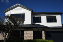 House Window Tinting - Helps with glare, reducing heat and mainly offer you the necessary privacy, so during the day you can have your blind open without worry about people seeing inside