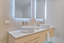 city apartment - bathroom renovation
