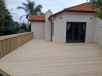Pine deck - 50m2 pine deck and handrail