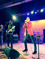 Shane Cortese & The 8-Track Band