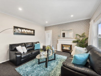 Connect Electrical 2015 Ltd - House Renovation - LED lighting in Lounge - LED lighting