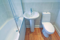 Small Bathroom Renovations call Tradelink Plumbing & Gas Ltd